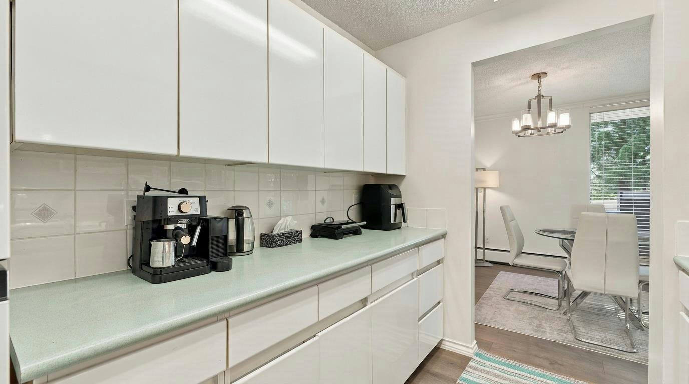 403-2024 Fullerton Avenue, North Vancouver, BC, V7P 3G4 - 20