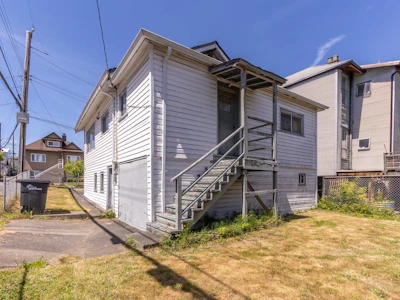 824 Semlin Drive - 4