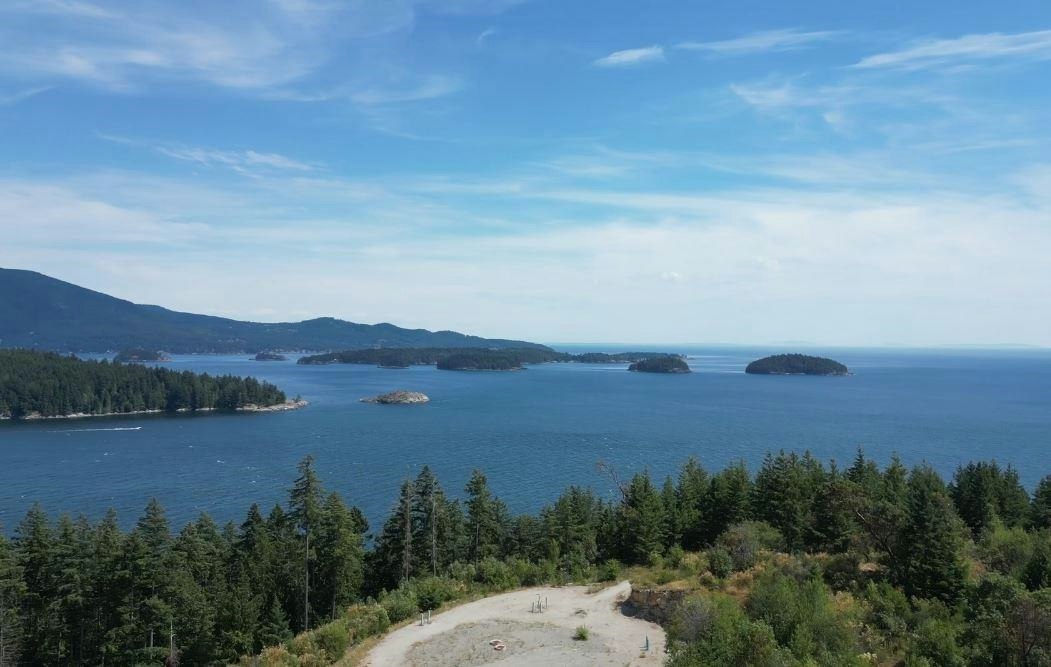 692 Gower Point Road, Gibsons, BC - 14