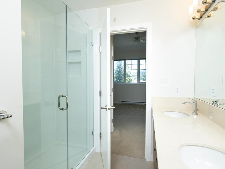 5902 Beachgate Lane, Sechelt, BC, V7Z 0S3 - 16