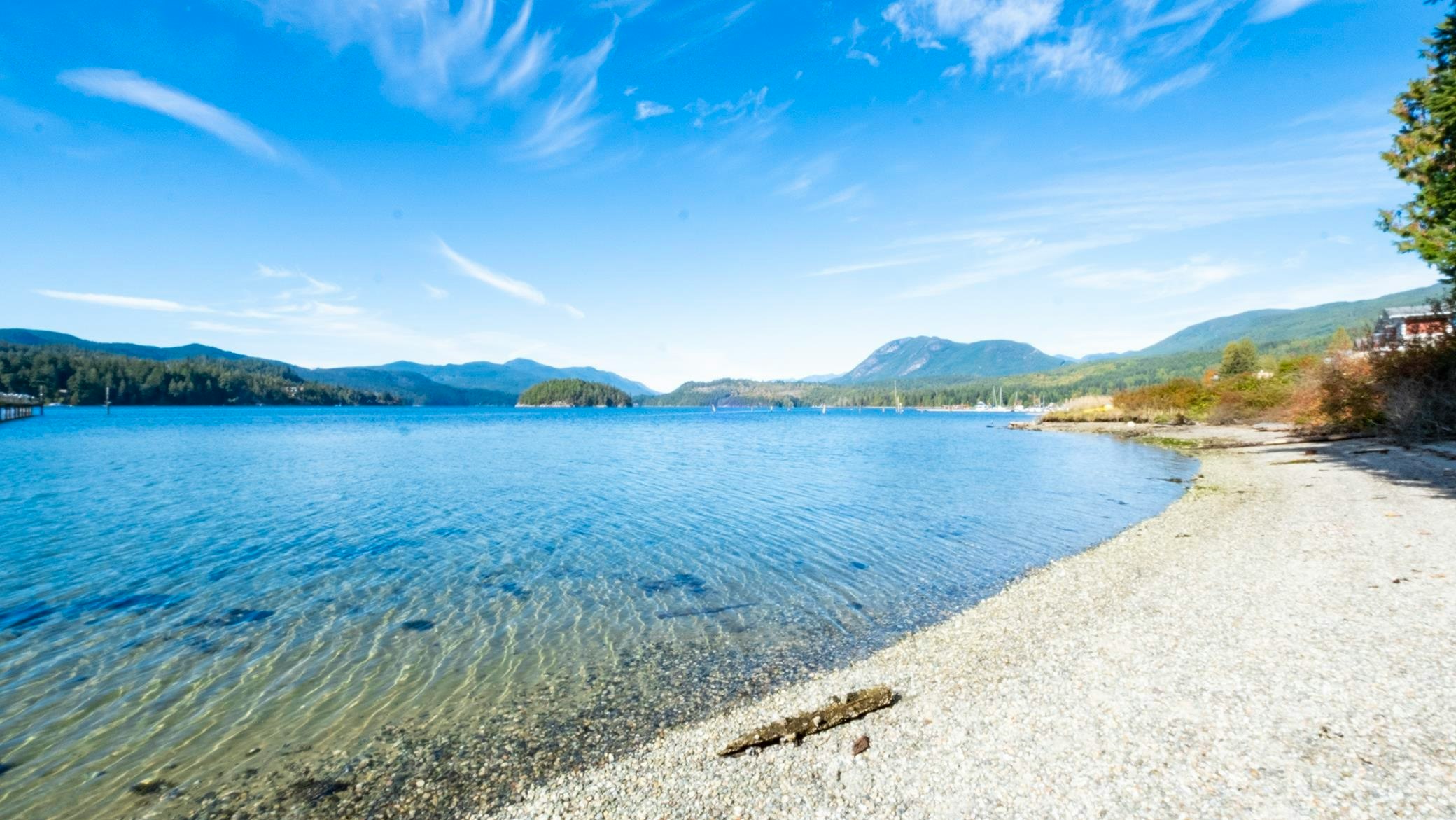 5902 Beachgate Lane, Sechelt, BC, V7Z 0S3 - 31