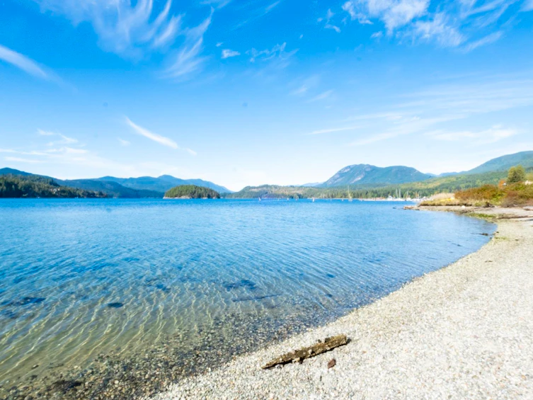 5902 Beachgate Lane, Sechelt, BC, V7Z 0S3 - 31