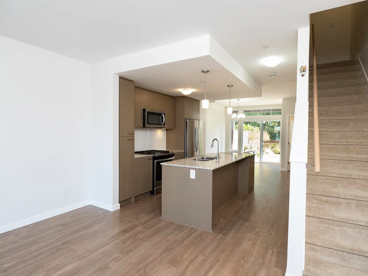 5902 Beachgate Lane, Sechelt, BC, V7Z 0S3 - 5