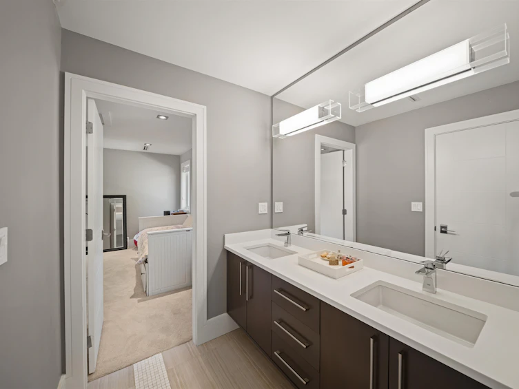 966 Beaumont Drive, North Vancouver, BC, V7R 1P6 - 26