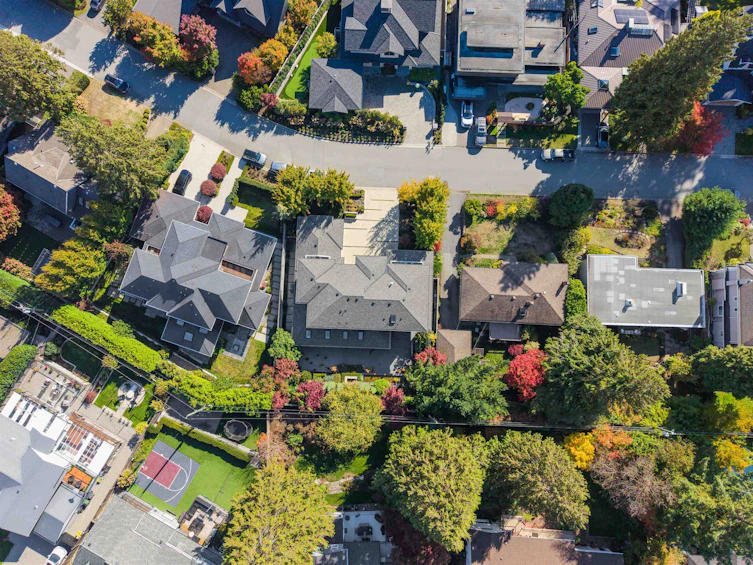966 Beaumont Drive, North Vancouver, BC, V7R 1P6 - 39