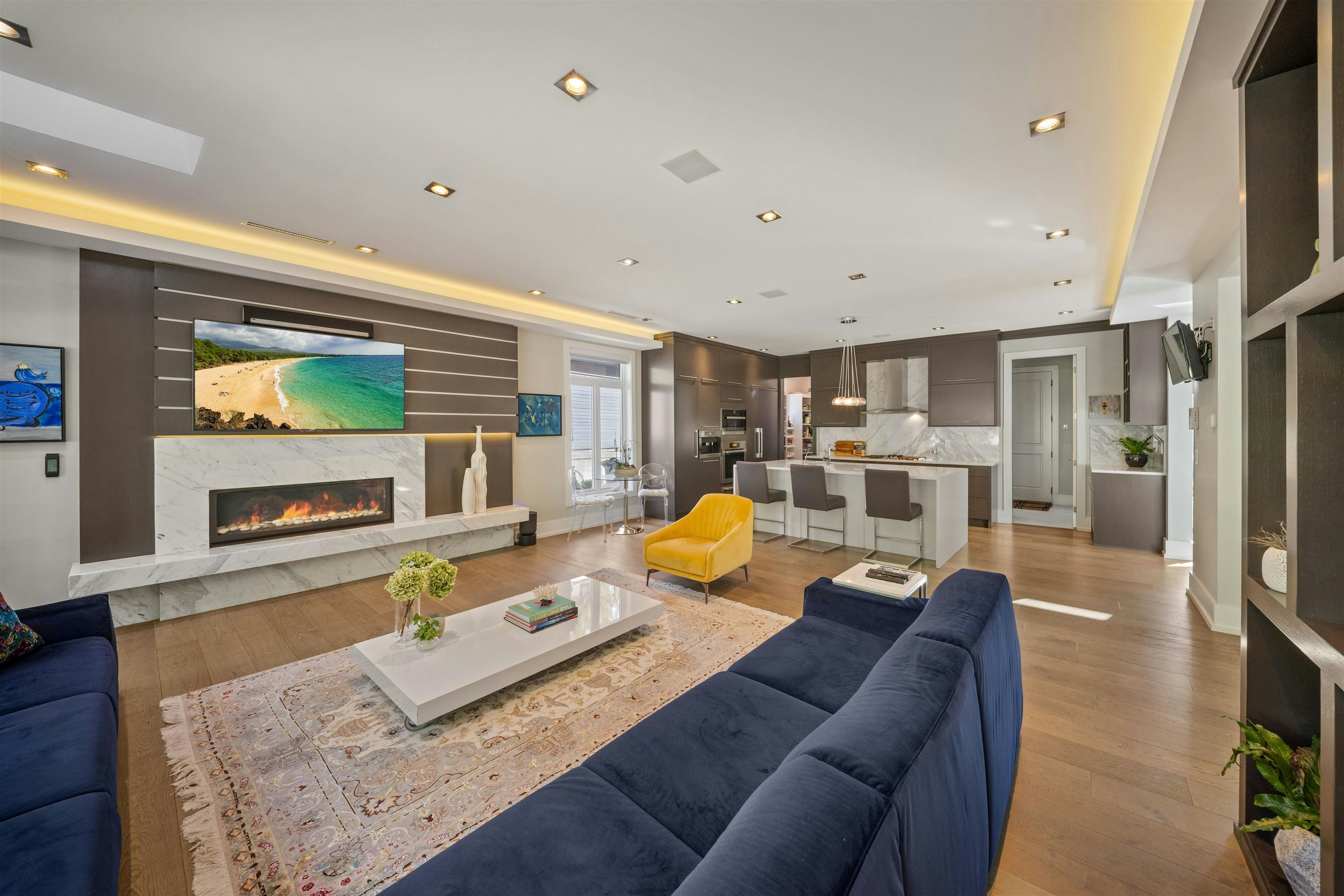 966 Beaumont Drive, North Vancouver, BC, V7R 1P6 - 7