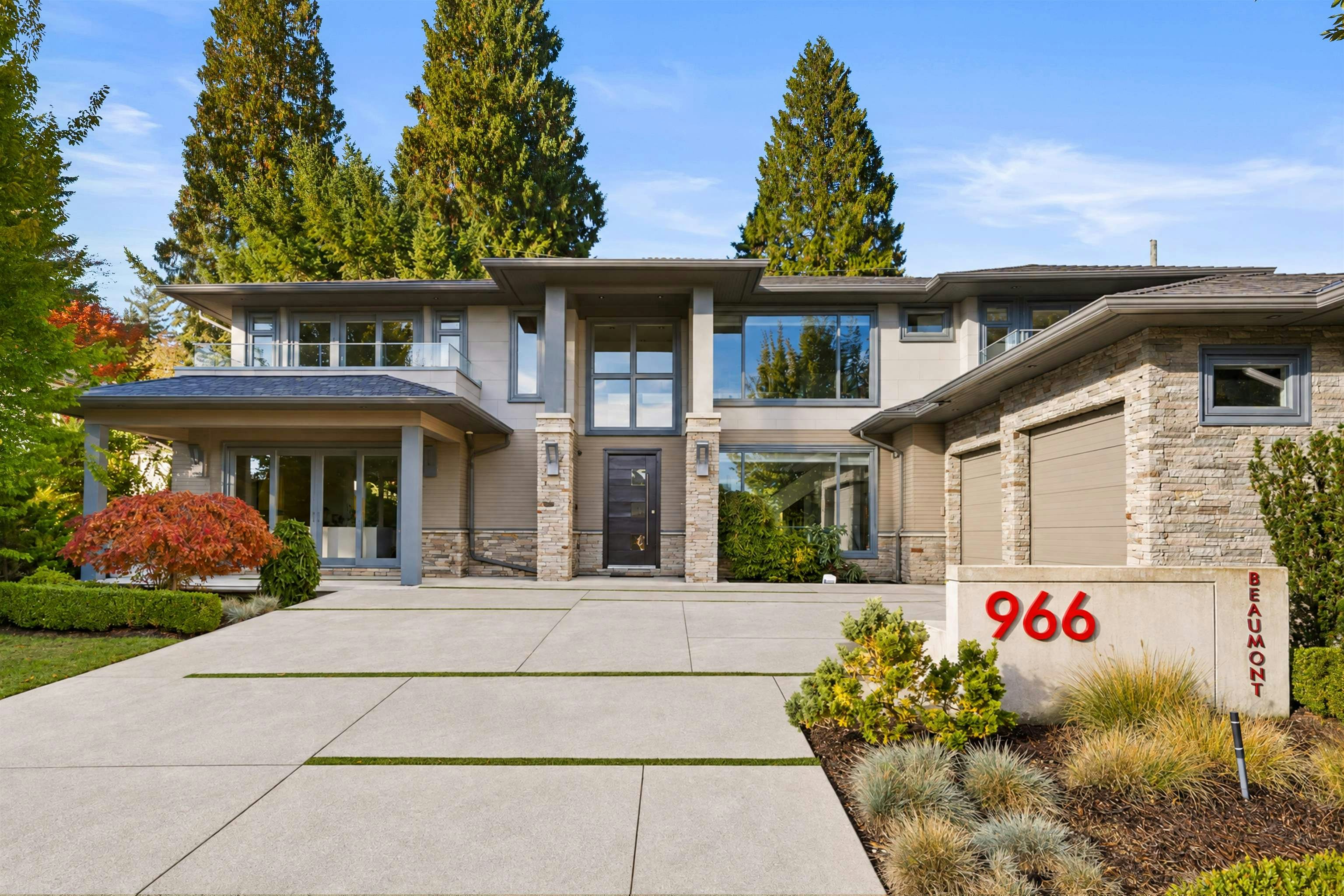 966 Beaumont Drive, North Vancouver, BC, V7R 1P6