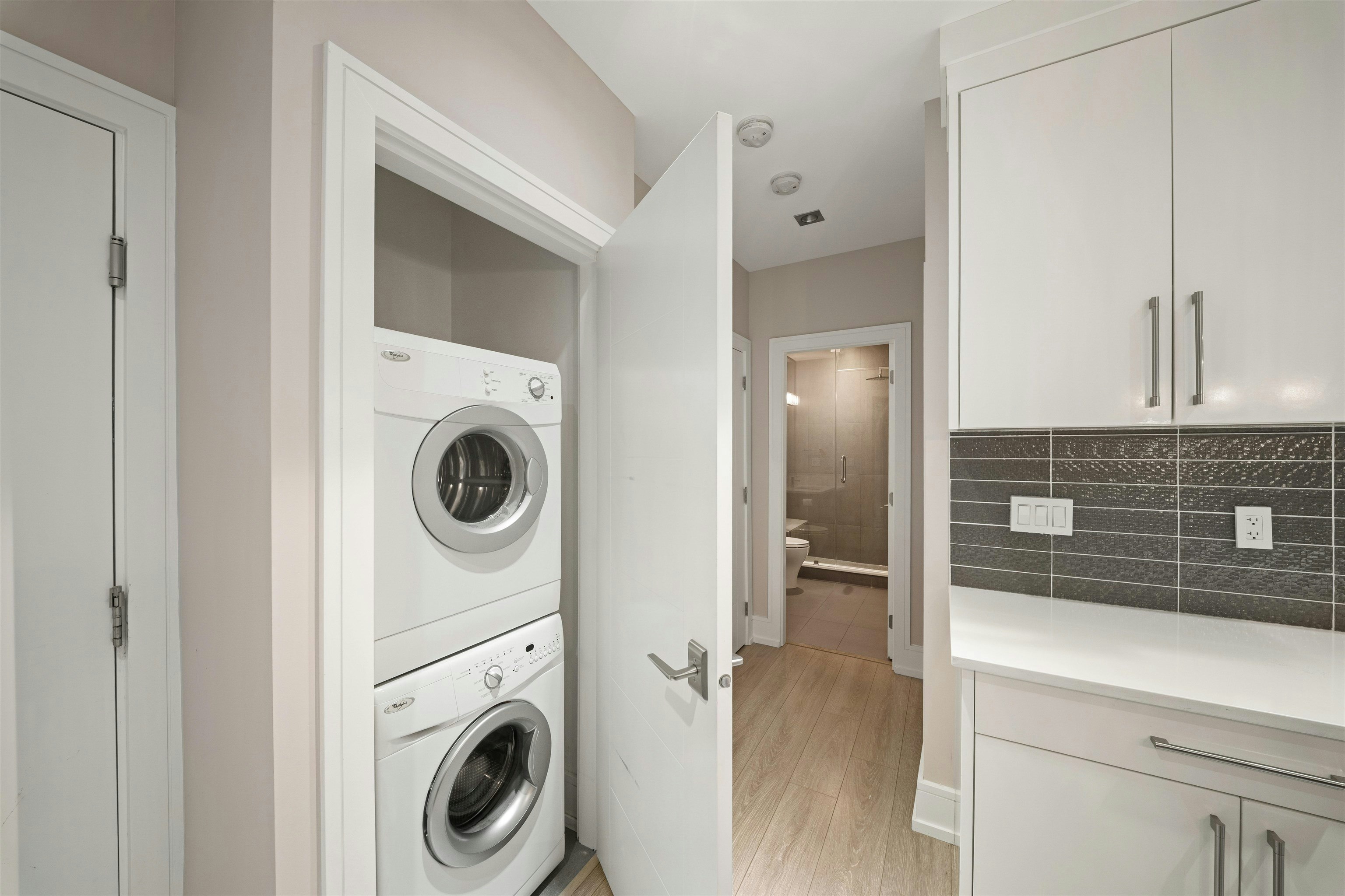 966 Beaumont Drive, North Vancouver, BC, V7R 1P6 - 33