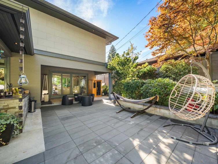 966 Beaumont Drive, North Vancouver, BC, V7R 1P6 - 35