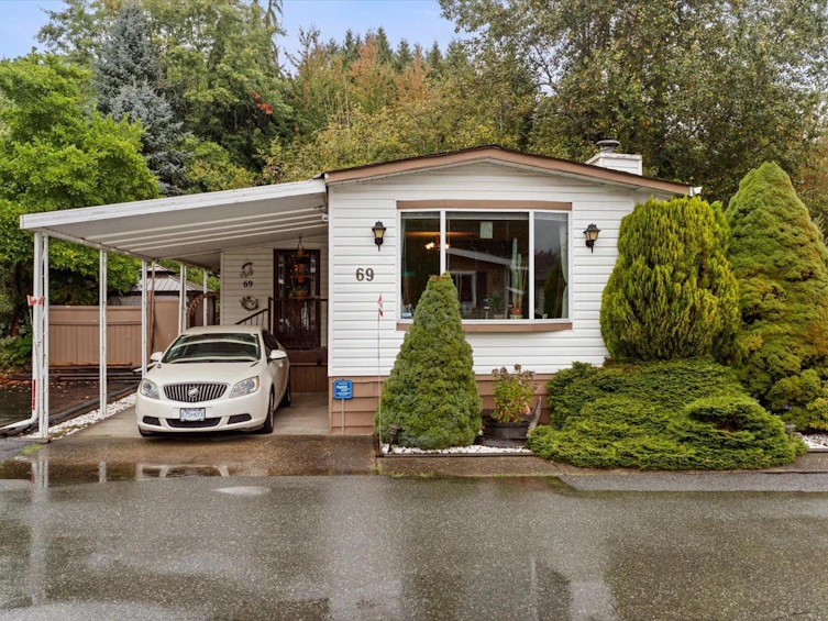 69-3300 Horn Street, Abbotsford, BC, V2S 7Y5 - 2