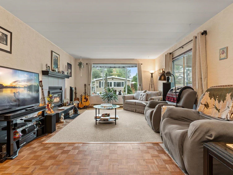 69-3300 Horn Street, Abbotsford, BC, V2S 7Y5 - 5