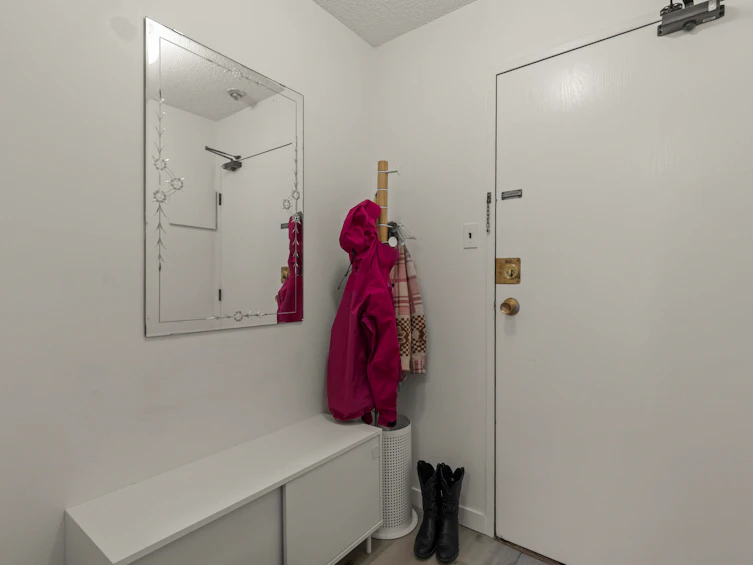 216-1545 E 2nd Avenue, Vancouver, BC, V5N 1C8 - 3