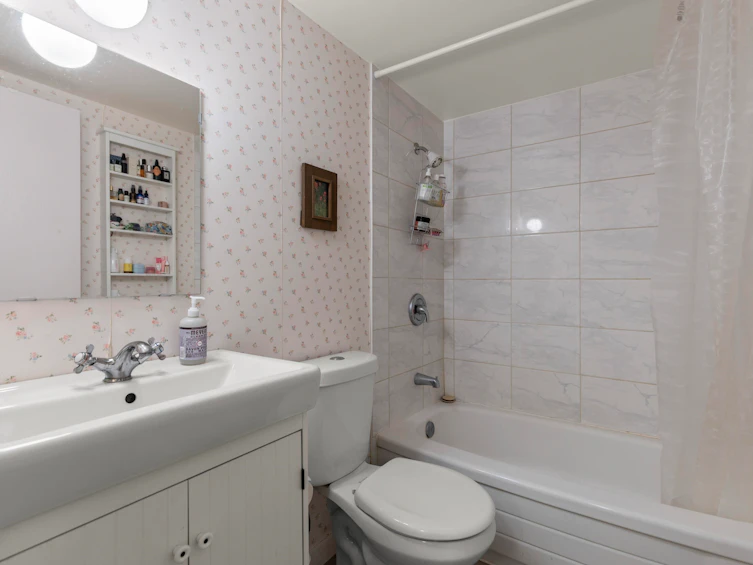 216-1545 E 2nd Avenue, Vancouver, BC, V5N 1C8 - 25