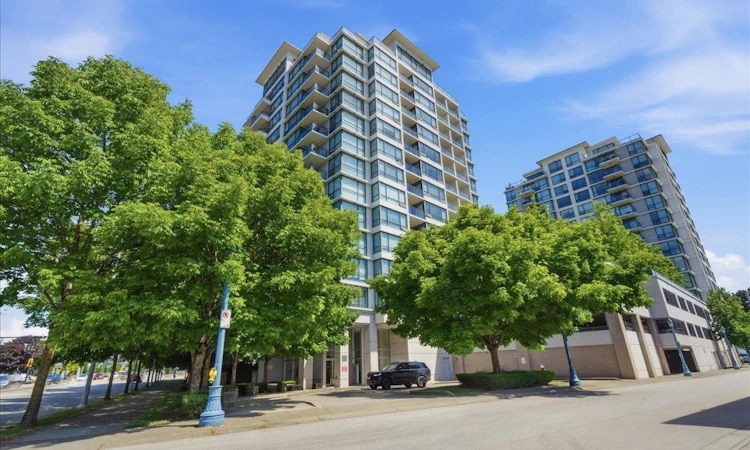 1505-7555 Alderbridge Way