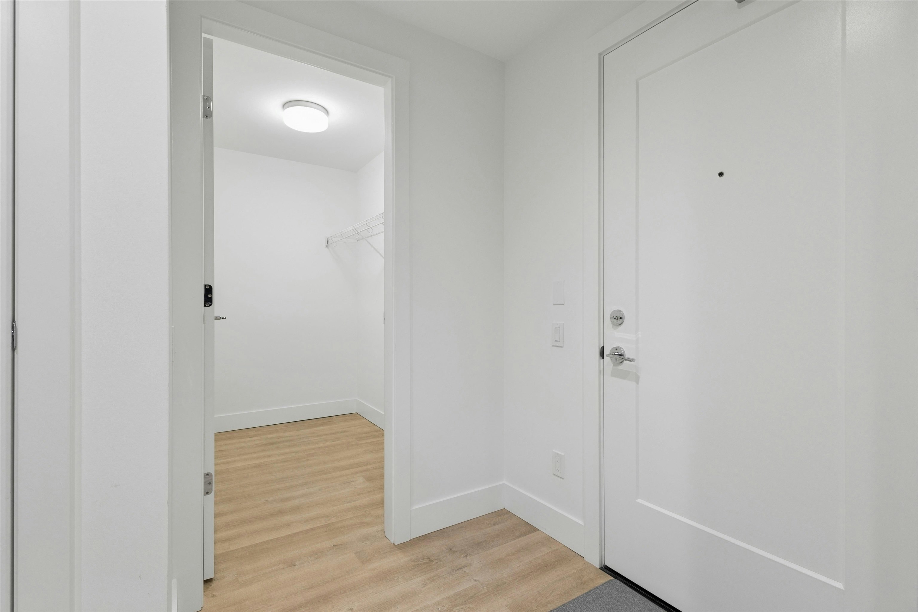 208-2375 Emery Court, North Vancouver, BC, V7J 0E8 - 16