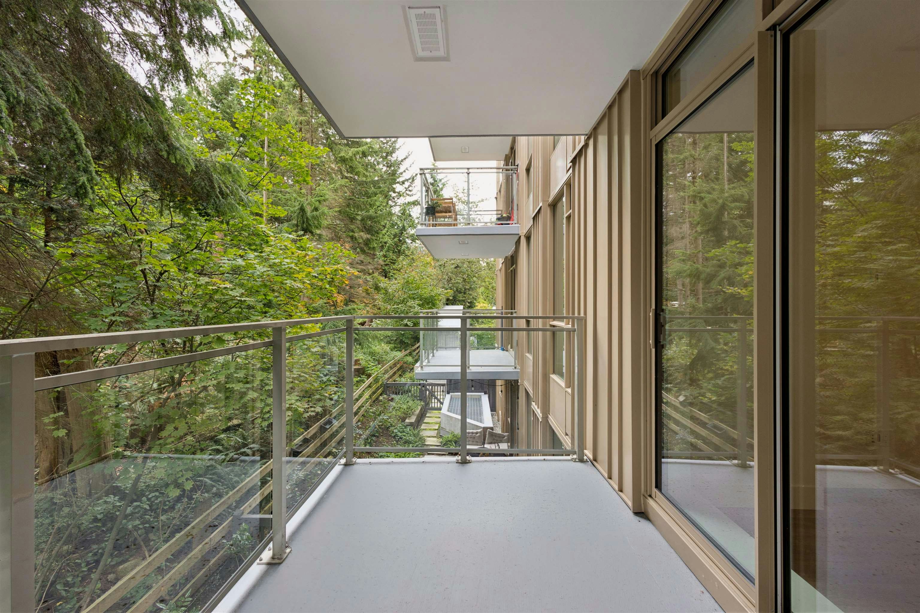 208-2375 Emery Court, North Vancouver, BC, V7J 0E8 - 20
