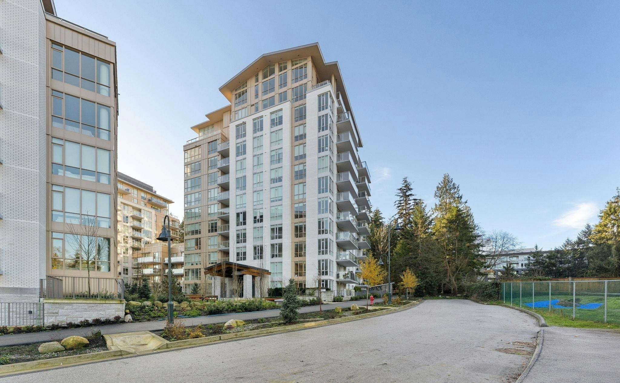 208-2375 Emery Court, North Vancouver, BC, V7J 0E8 - 28