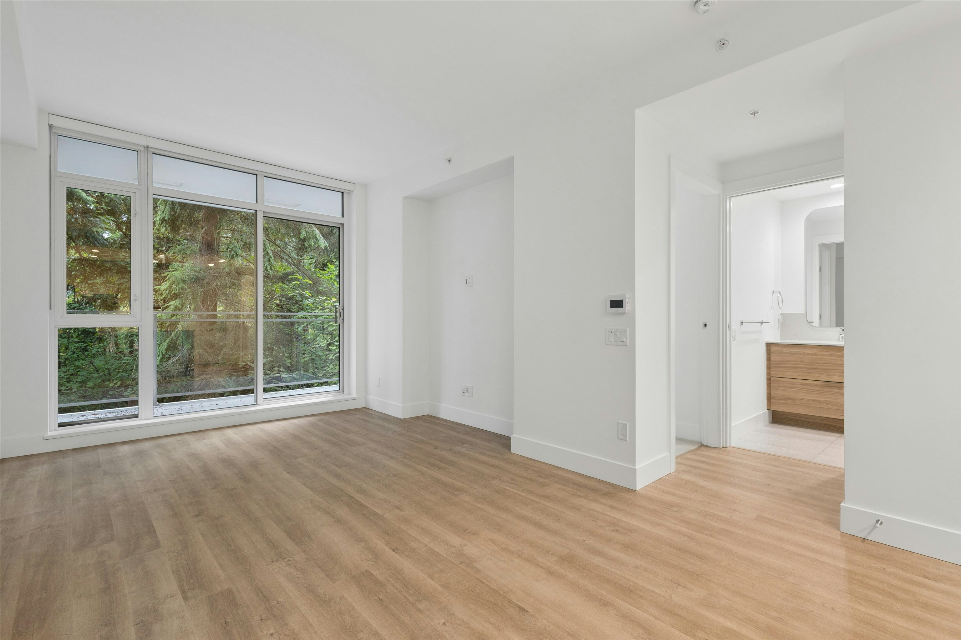 208-2375 Emery Court, North Vancouver, BC, V7J 0E8 - 7