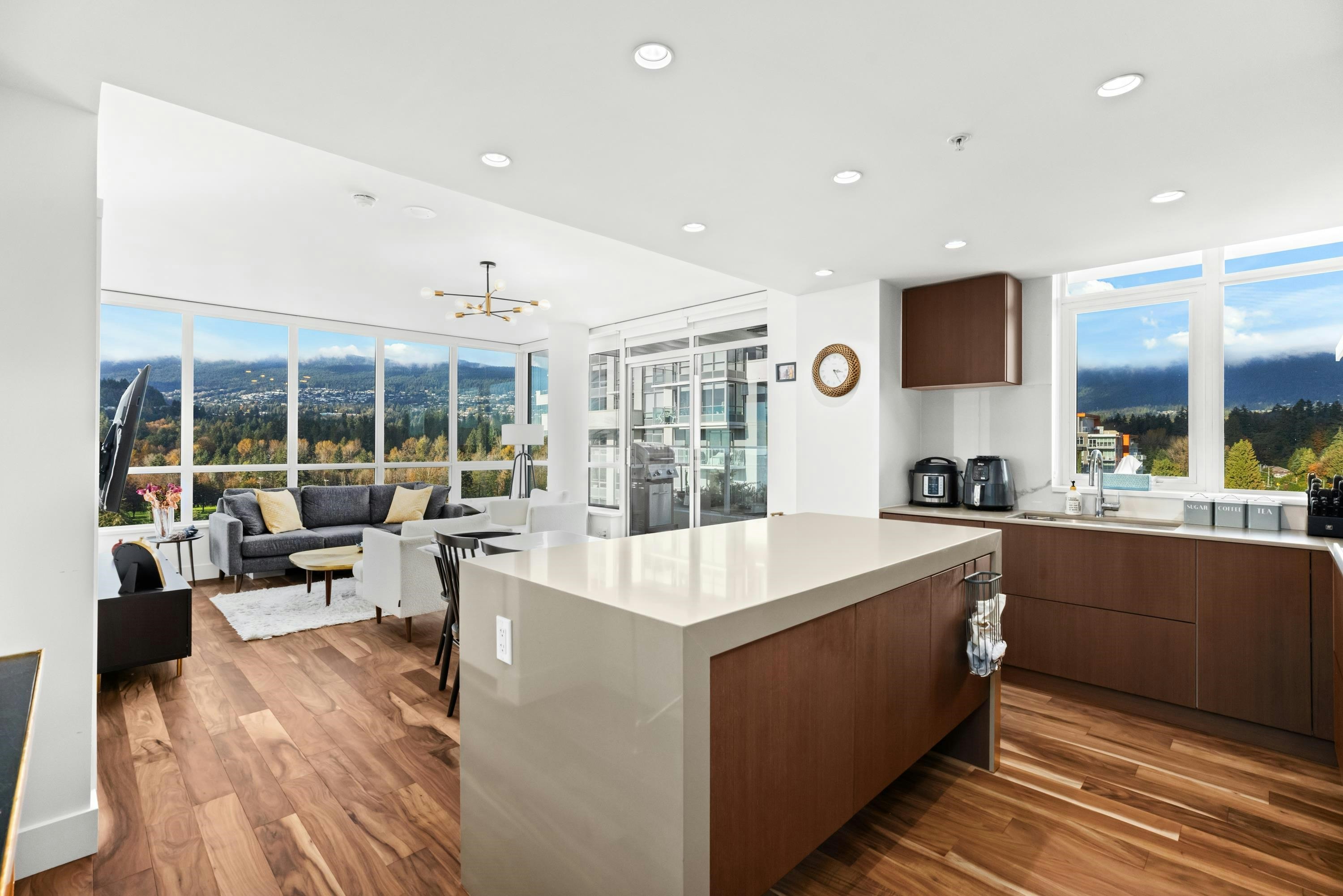 1107-1632 Lions Gate Lane - 2