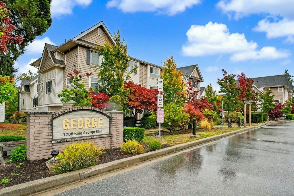 8-1708 King George Boulevard, Surrey, BC, V4A 4Z8