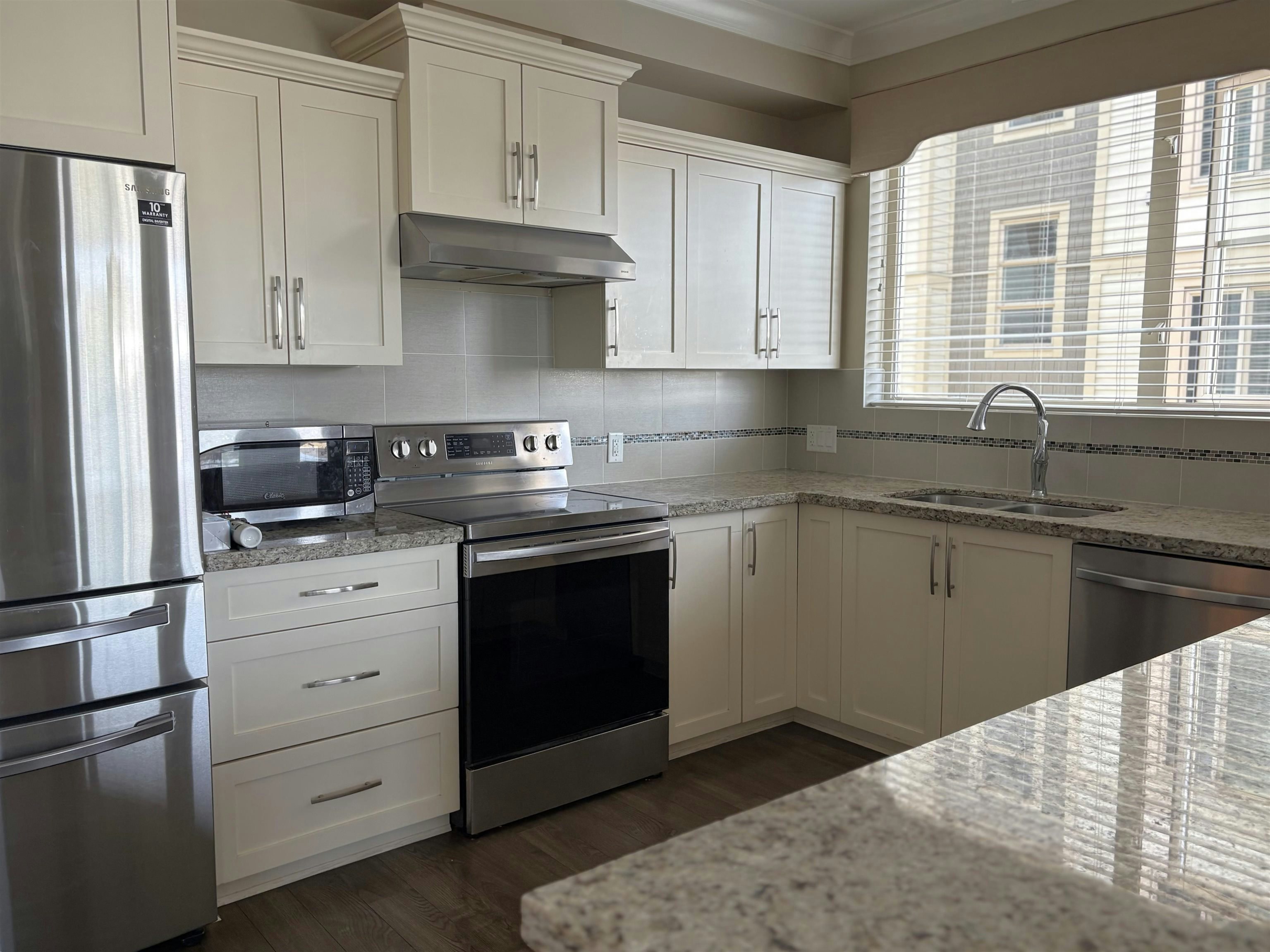 203-45750 Keith Wilson Road, Chilliwack, BC, V2R 0X3 - 10