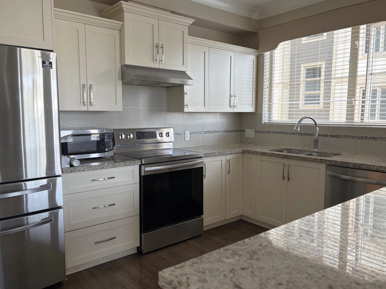 203-45750 Keith Wilson Road, Chilliwack, BC, V2R 0X3 - 10