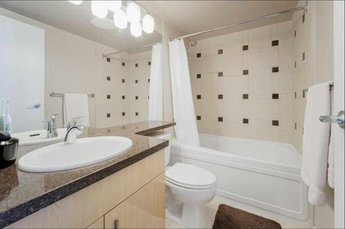 1907-1067 Marinaside Crescent, Vancouver, BC, V6Z 3A4 - 7