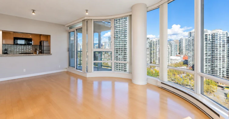 1907-1067 Marinaside Crescent, Vancouver, BC, V6Z 3A4 - 3