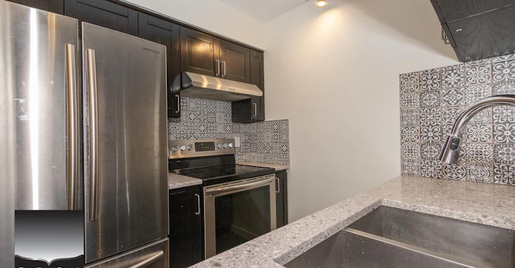 402-1481 E 4th Avenue, Vancouver, BC, V5N 1J6 - 9