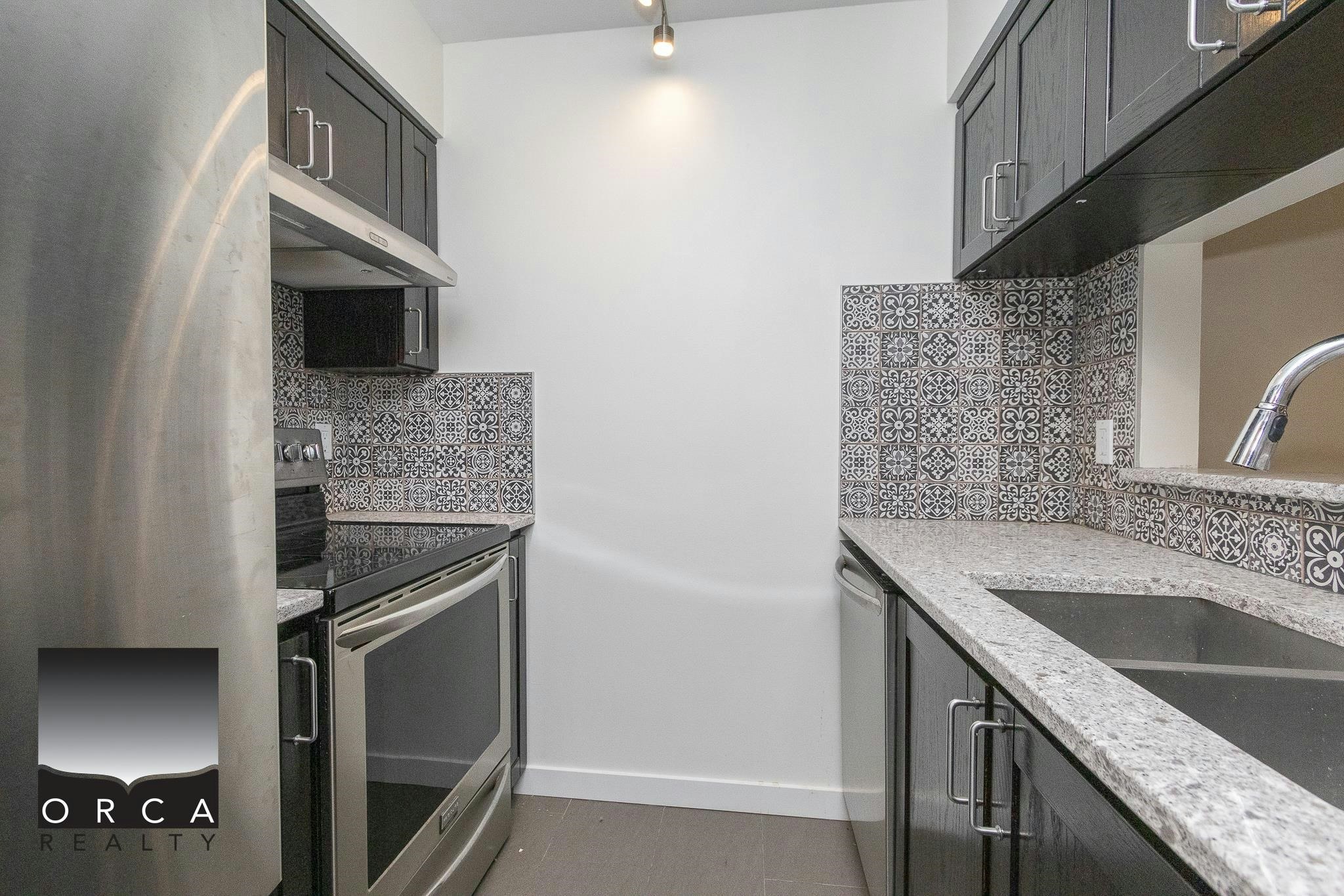 402-1481 E 4th Avenue, Vancouver, BC, V5N 1J6 - 10