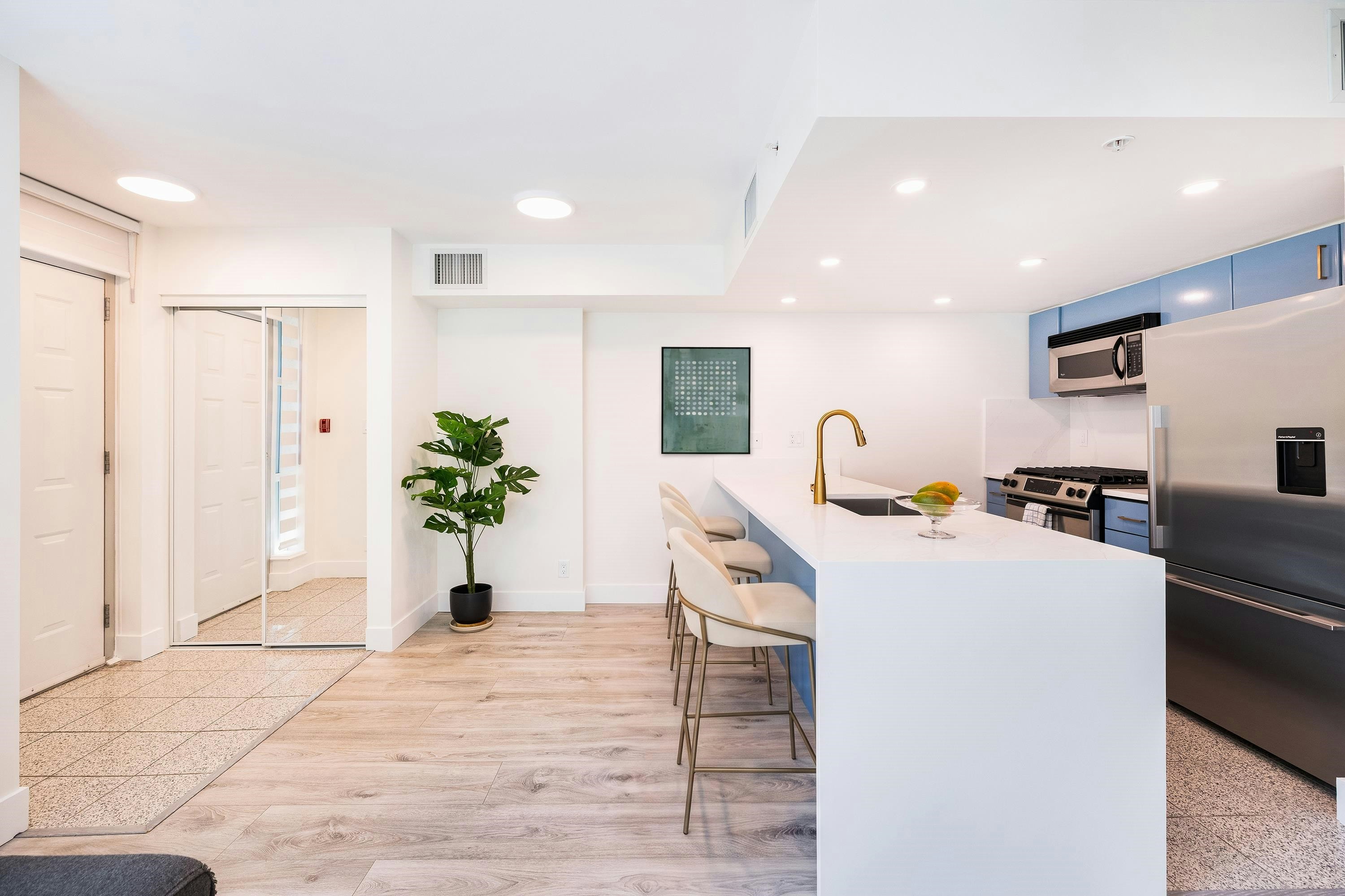 TH8-168 E Esplanade Avenue, North Vancouver, BC, V7L 4X8 - 10