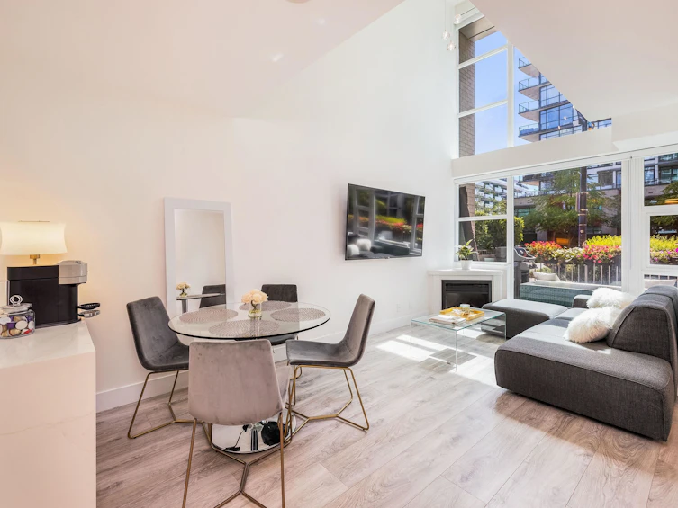 TH8-168 E Esplanade Avenue, North Vancouver, BC, V7L 4X8 - 6