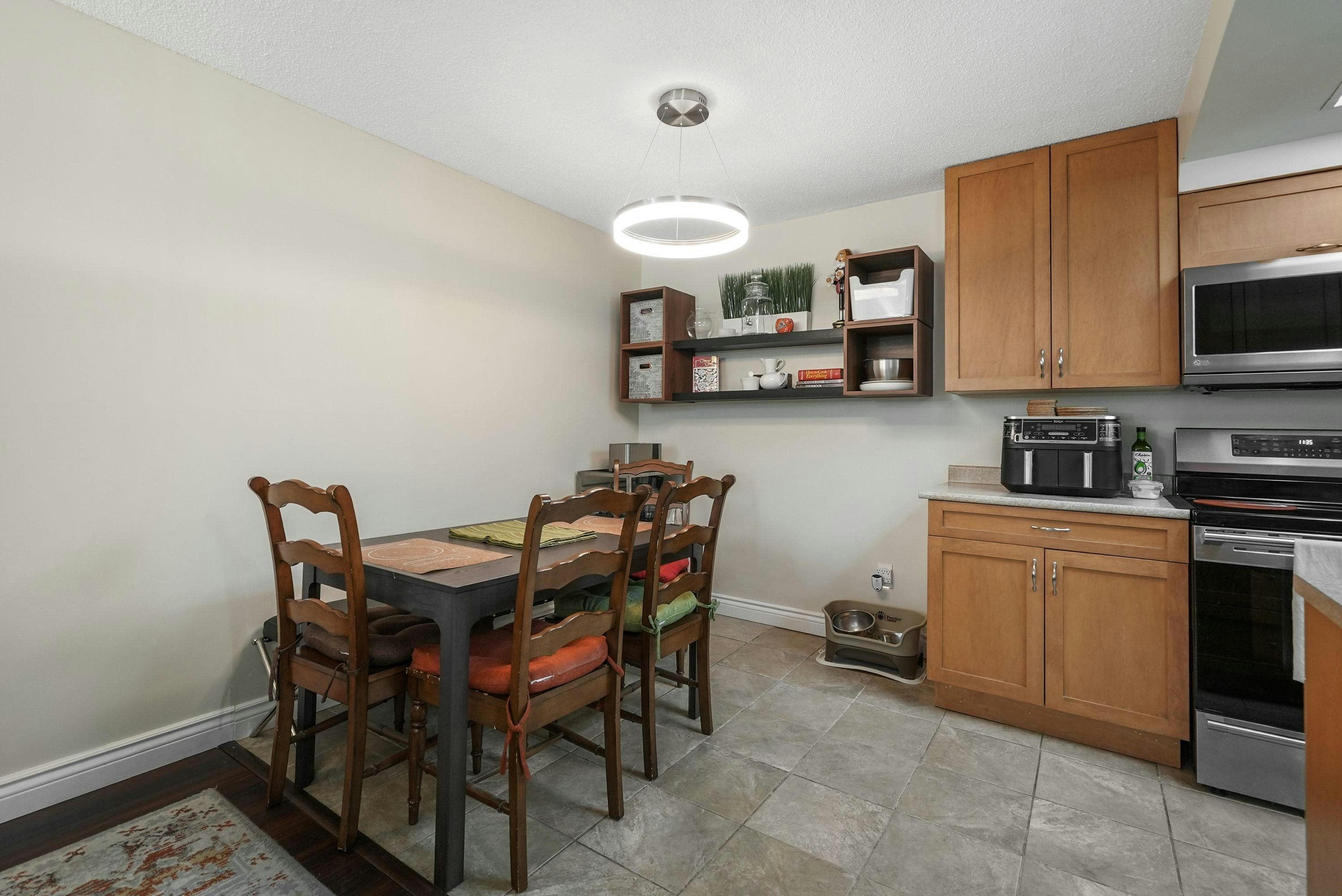 201-444 E 6th Avenue, Vancouver, BC, V5T 1K6 - 4