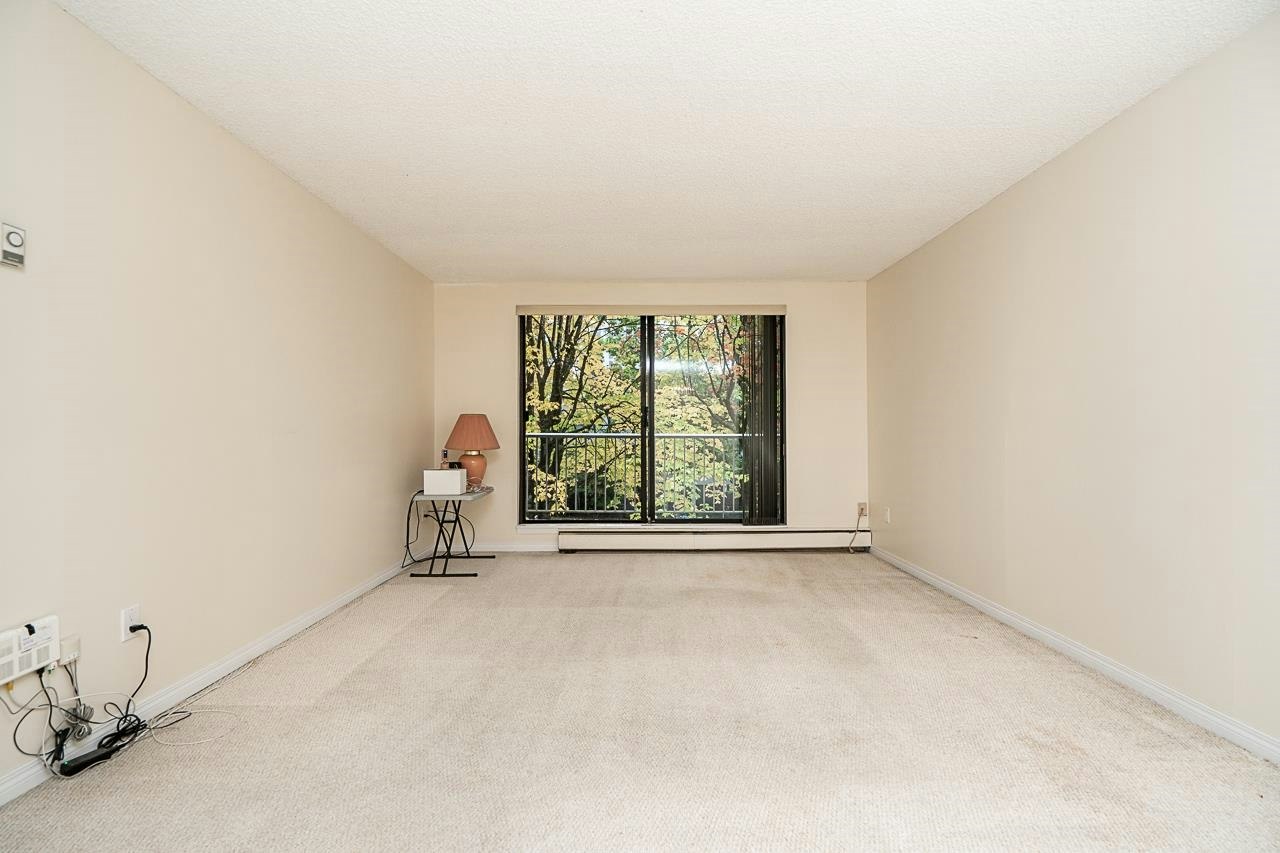 212-3921 Carrigan Court, Burnaby, BC, V3N 4J7 - 10