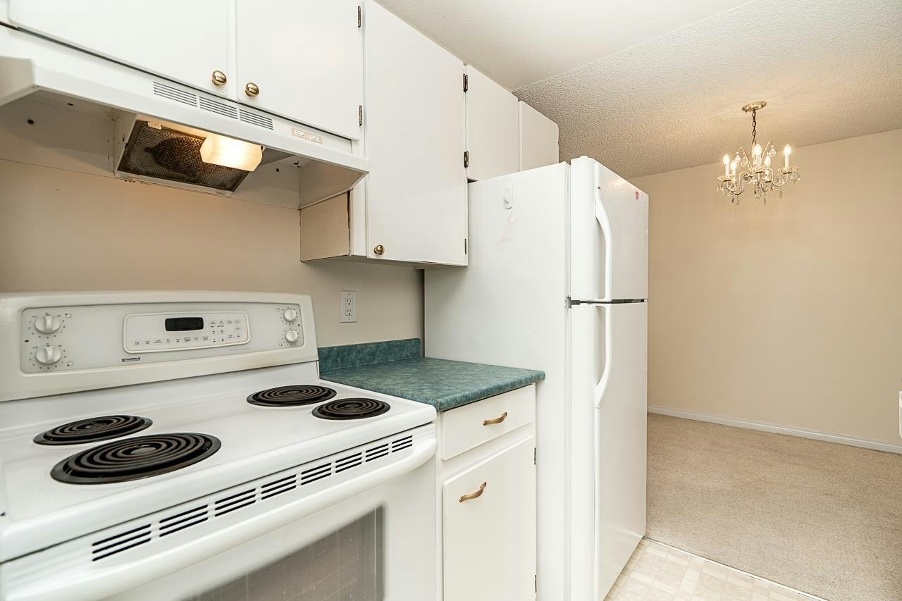 212-3921 Carrigan Court, Burnaby, BC, V3N 4J7 - 18