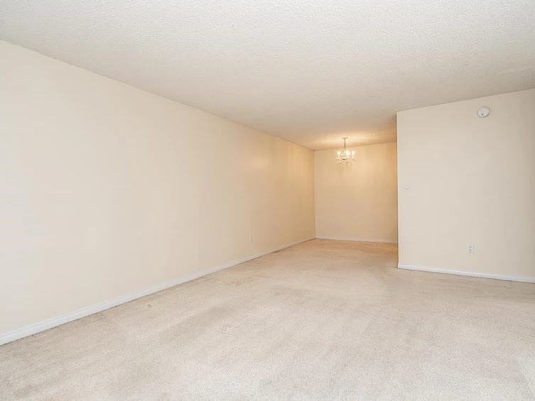212-3921 Carrigan Court, Burnaby, BC, V3N 4J7 - 12