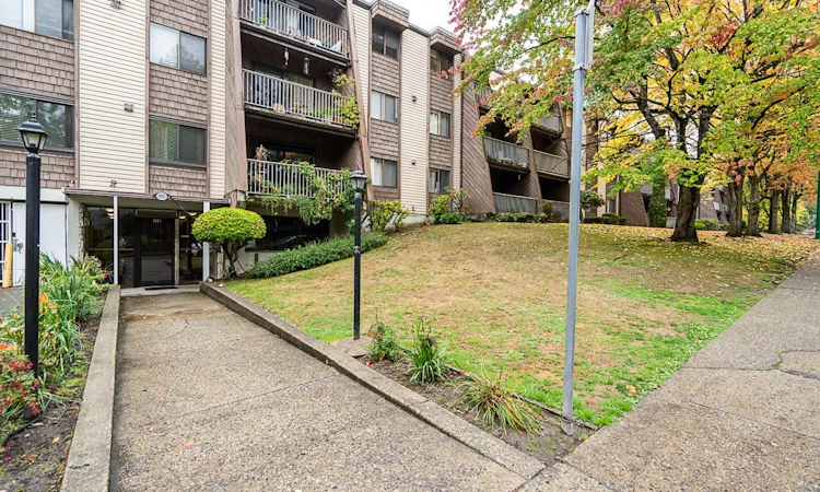 212-3921 Carrigan Court