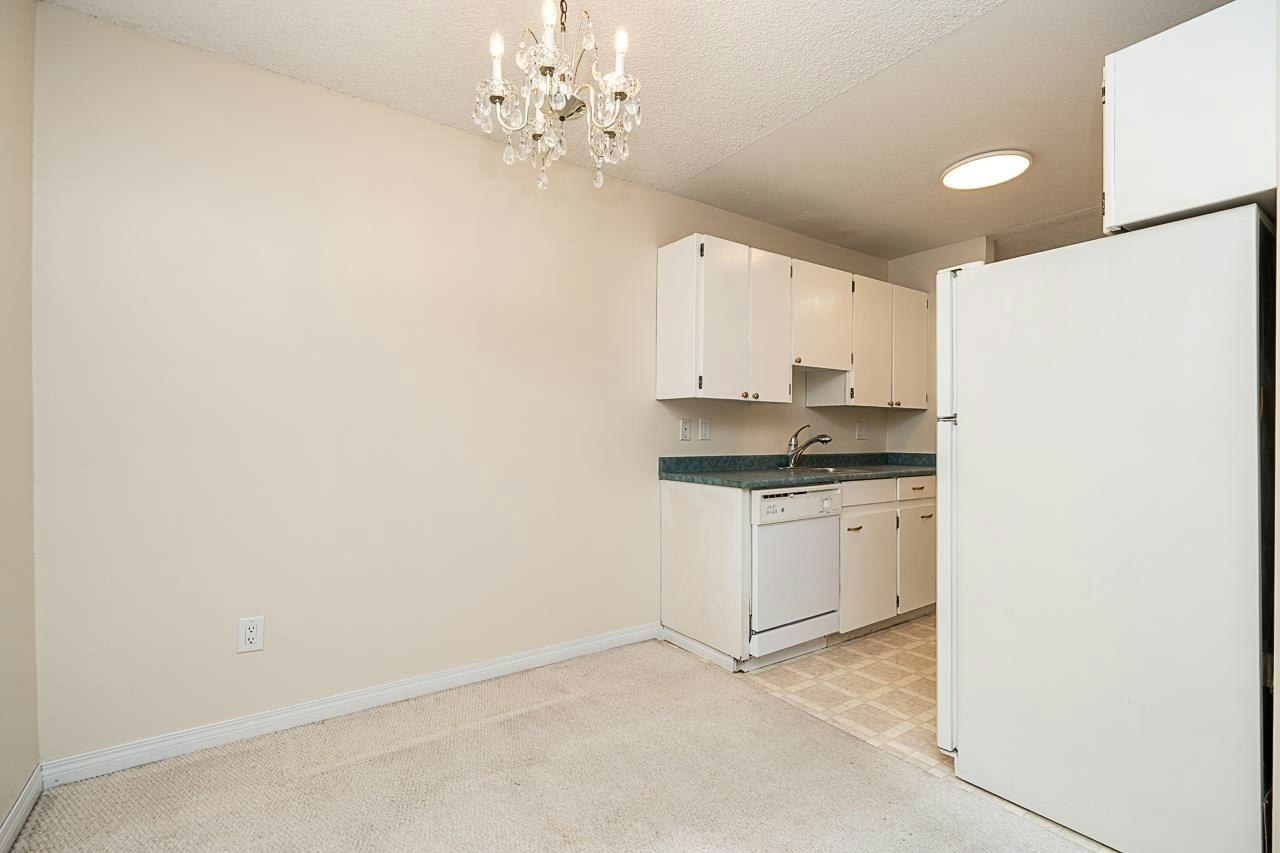 212-3921 Carrigan Court, Burnaby, BC, V3N 4J7 - 15