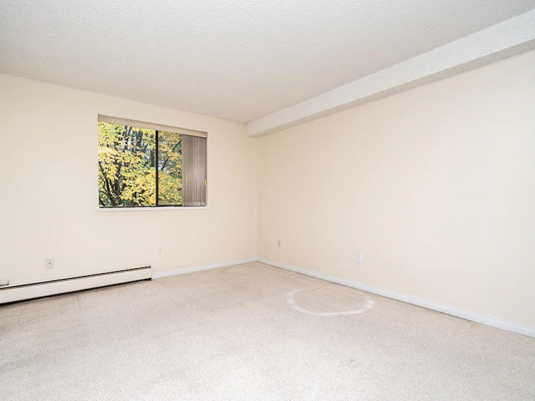 212-3921 Carrigan Court, Burnaby, BC, V3N 4J7 - 21
