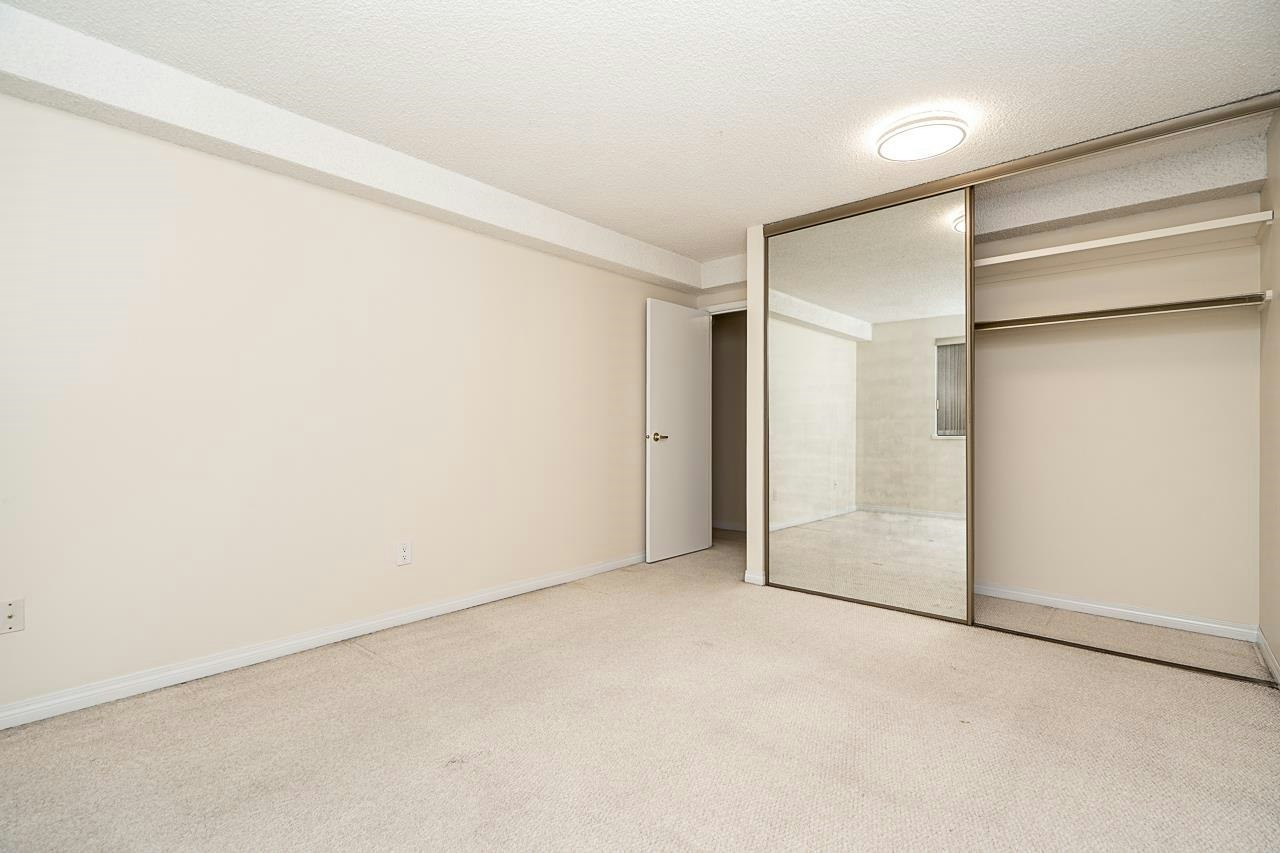 212-3921 Carrigan Court, Burnaby, BC, V3N 4J7 - 23