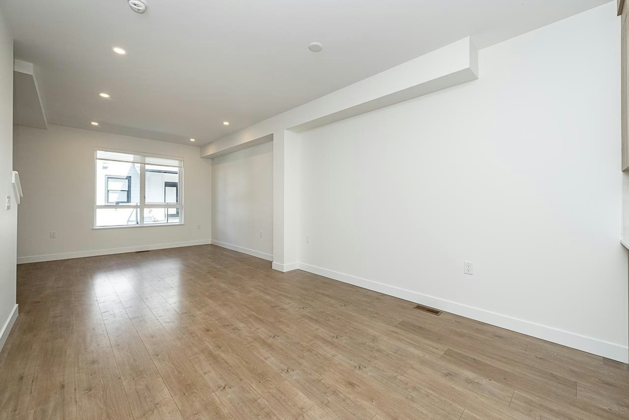 9-10527 155 Street, Surrey, BC, V3R 0S1 - 8