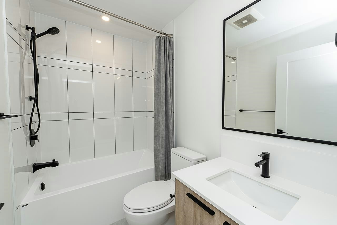 9-10527 155 Street, Surrey, BC, V3R 0S1 - 16