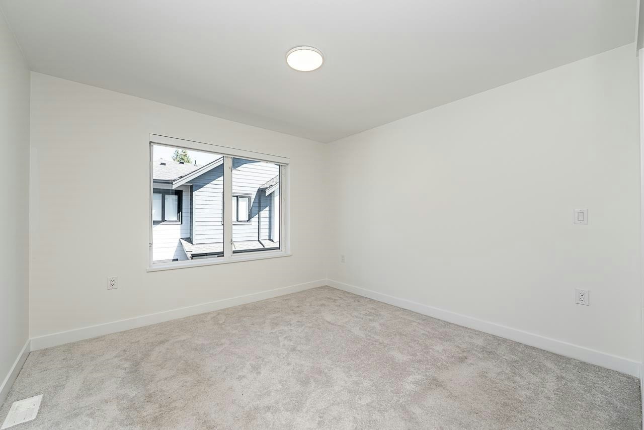 9-10527 155 Street, Surrey, BC, V3R 0S1 - 11