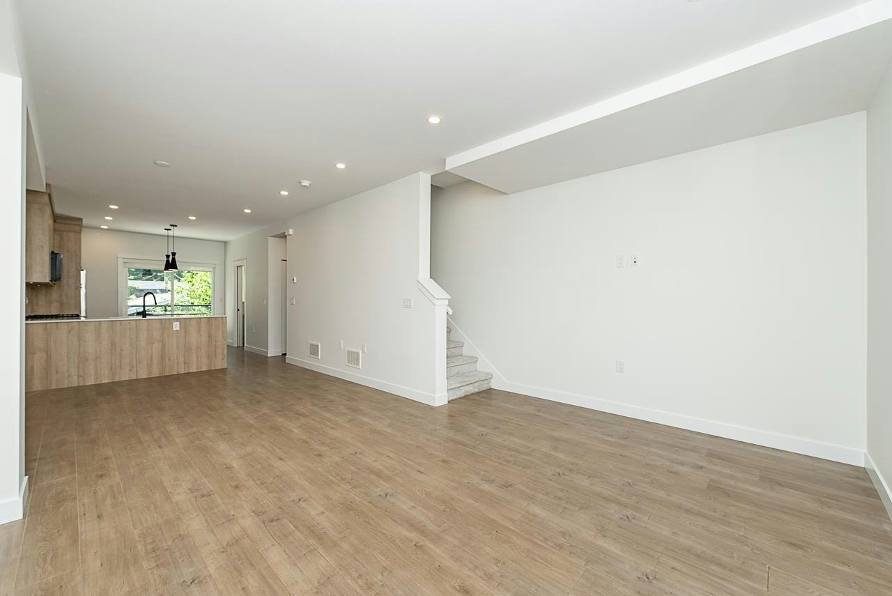 9-10527 155 Street, Surrey, BC, V3R 0S1 - 9