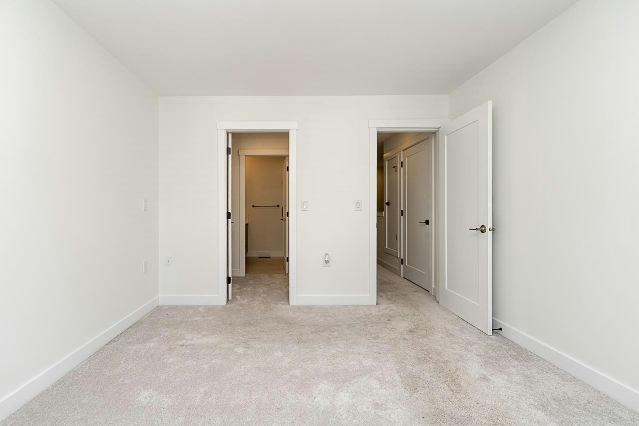 9-10527 155 Street, Surrey, BC, V3R 0S1 - 12