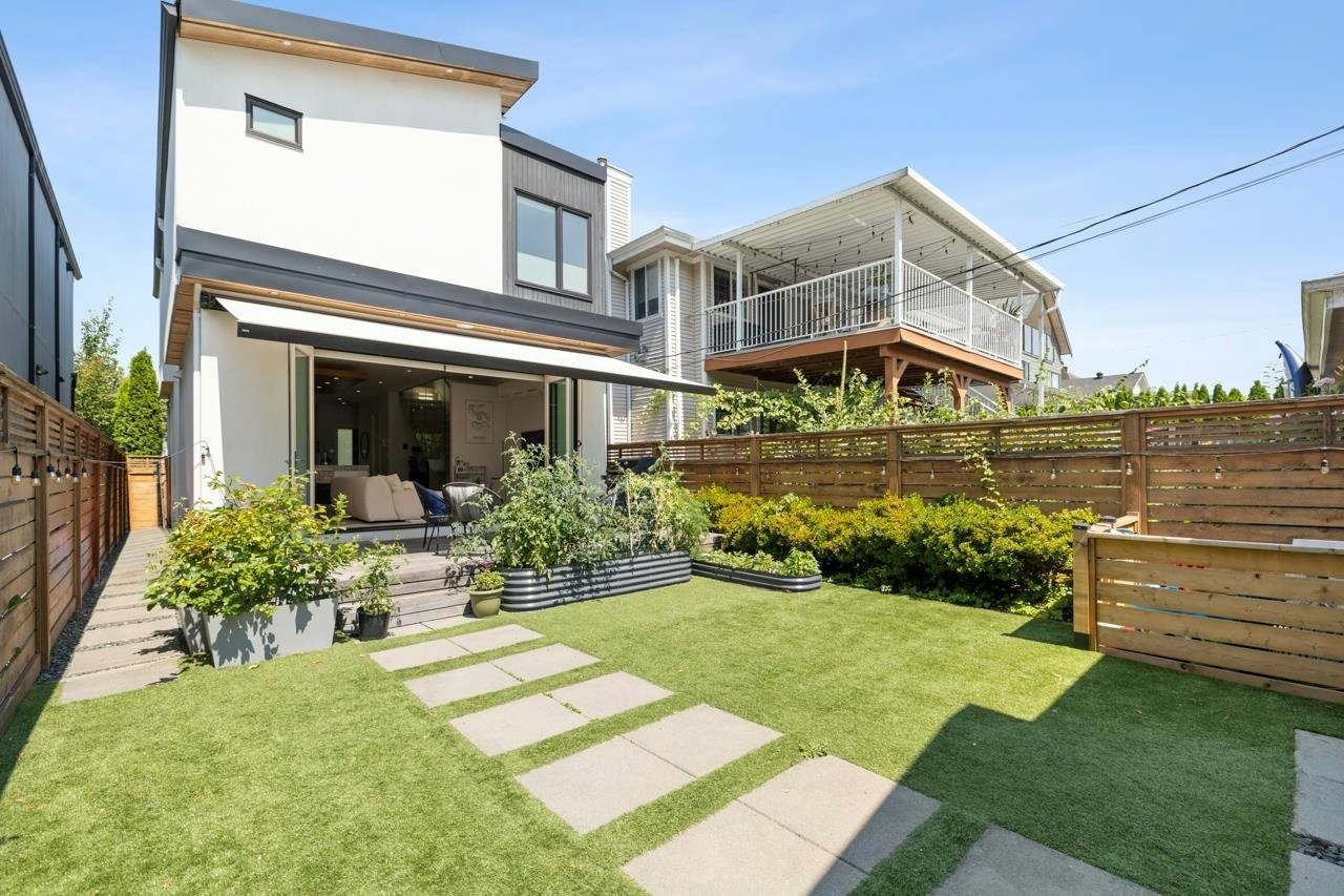 506 E 18th Avenue, Vancouver, BC, V5V 1G3 - 16