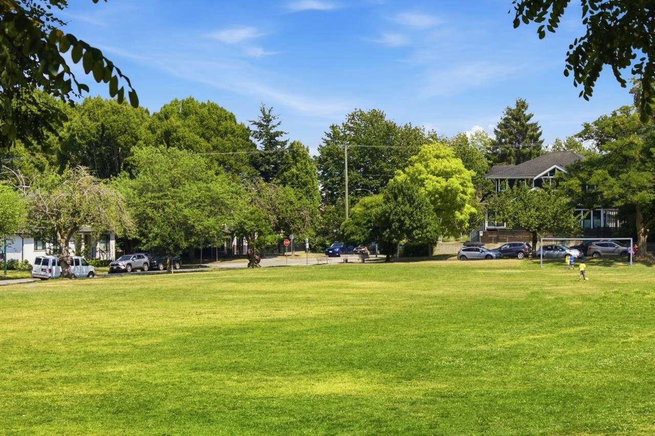 506 E 18th Avenue, Vancouver, BC, V5V 1G3 - 38