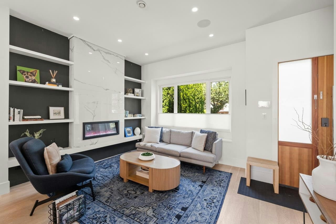 506 E 18th Avenue - 3