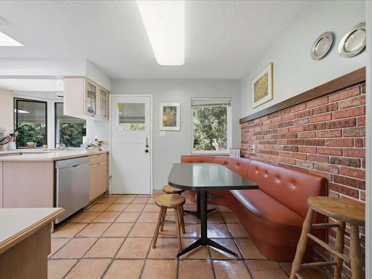 1388 Cambridge Drive, Coquitlam, BC, V3J 2P7 - 22