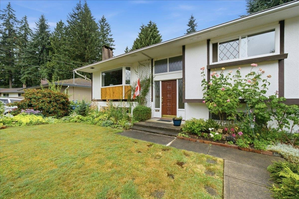 1388 Cambridge Drive, Coquitlam, BC, V3J 2P7 - 2